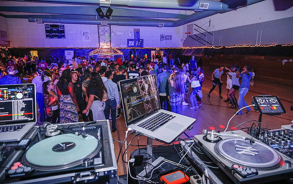 LHS Grad Night 06-04-15-2-359