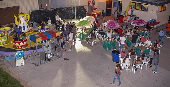 LHS Grad Night 06-04-15-2-394