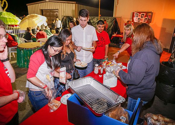 LHS Grad Night 06-04-15-2-364