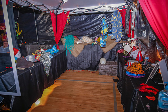 LHS Grad Night 06-04-15-2-305