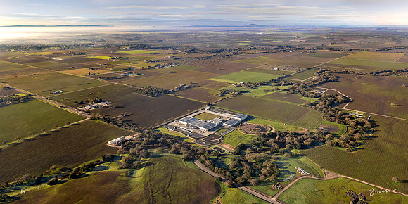 LangeTwins Winery